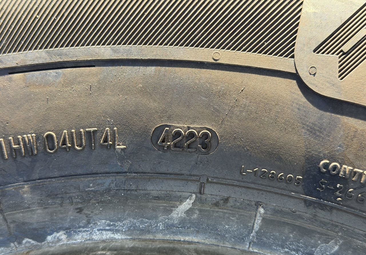 Грузовая шина 215/75 R17.5 Continental бу — фото 7 из 9