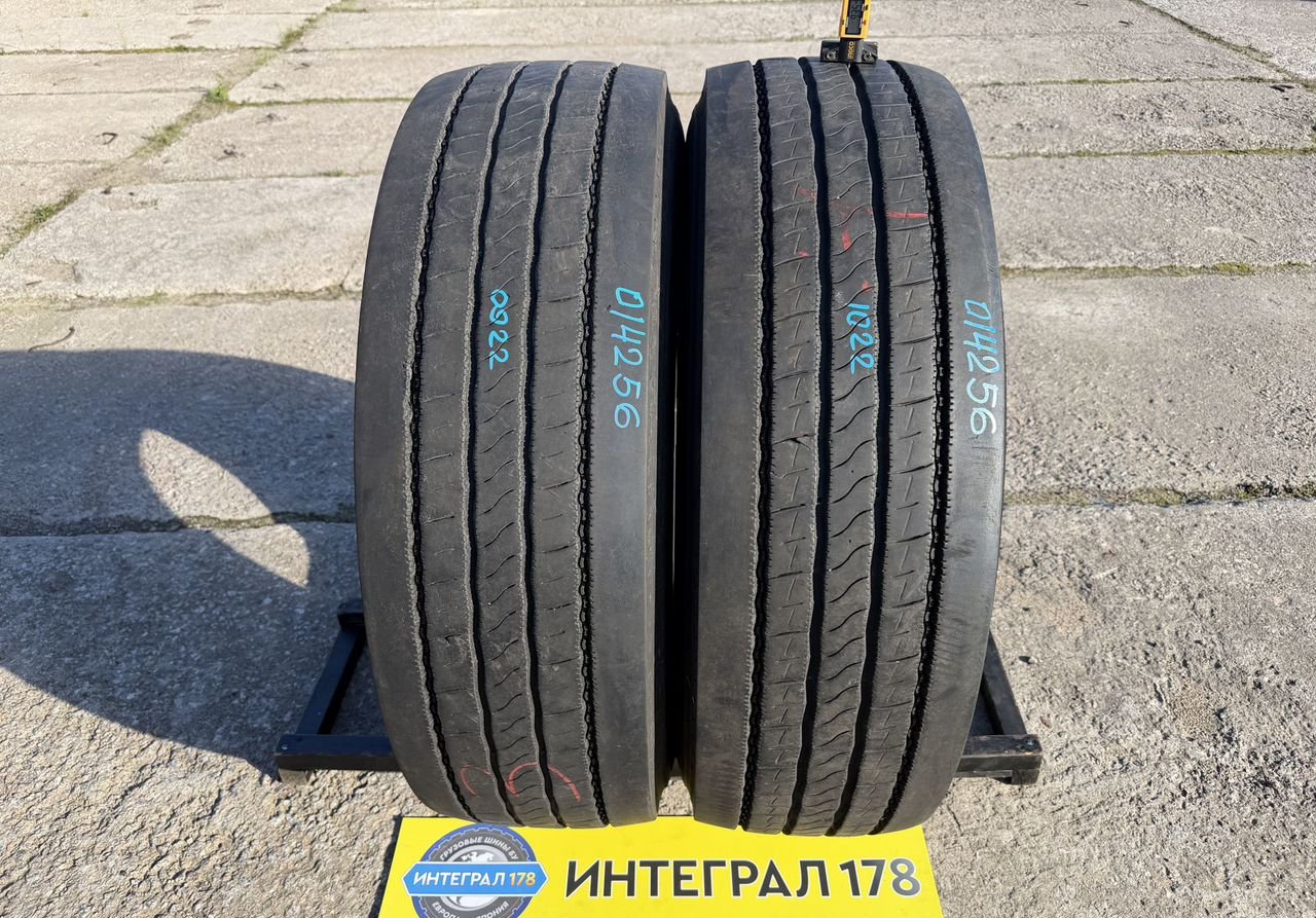 Грузовые шины Pirelli 315 70 R22.5 бу