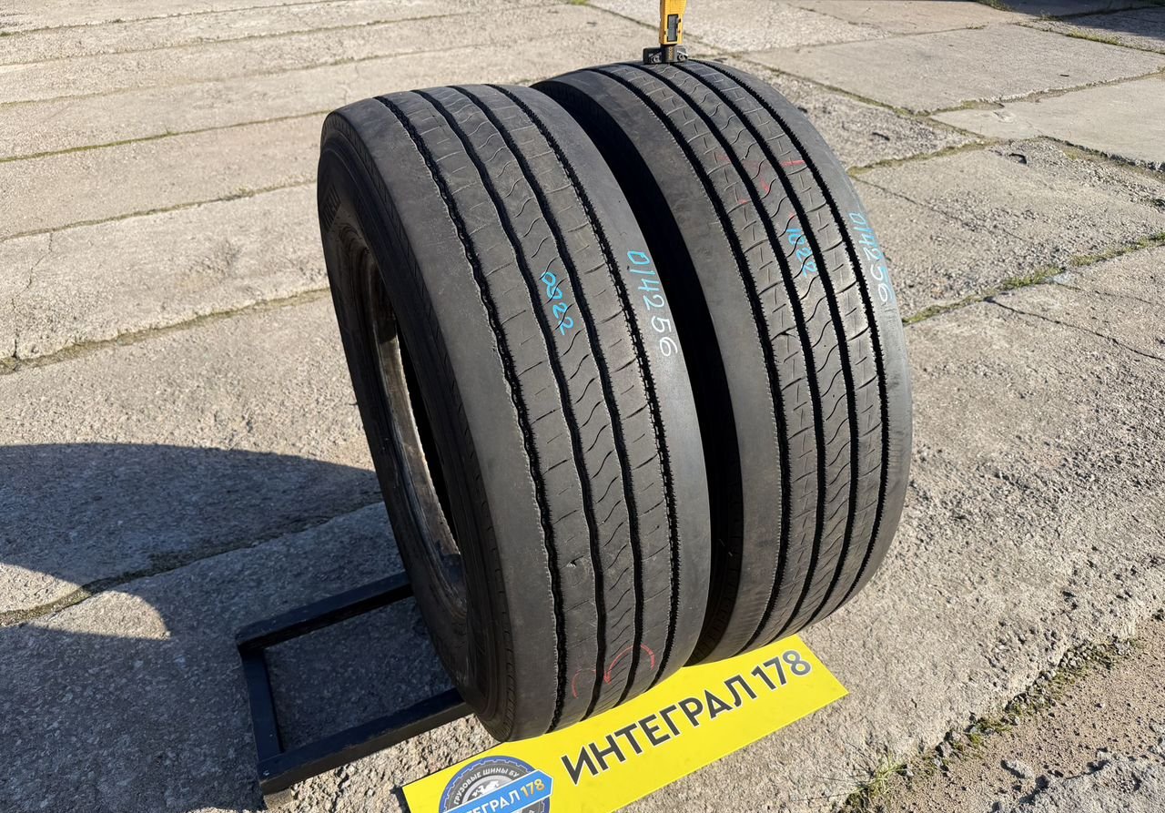 Грузовые шины Pirelli 315 70 R22.5 бу — фото 2 из 8