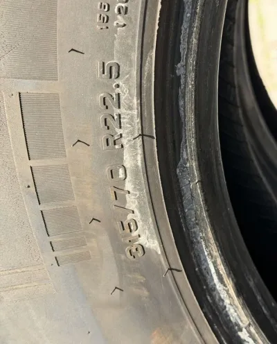 Грузовые шины Pirelli 315 70 R22.5 бу — фото 8